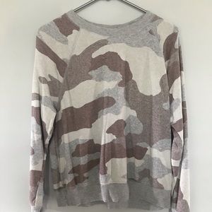 Camo sweater shirt